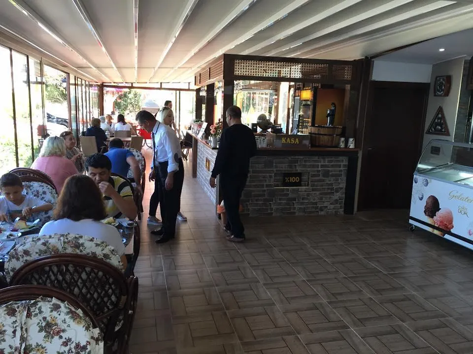 Kusmez Hotel Altınkum