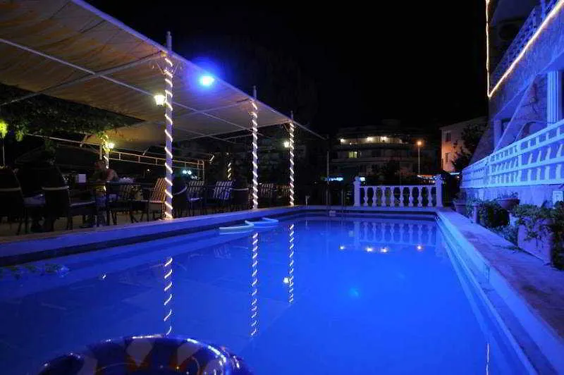 ****  Kusmez Hotel Altınkum Türkiye